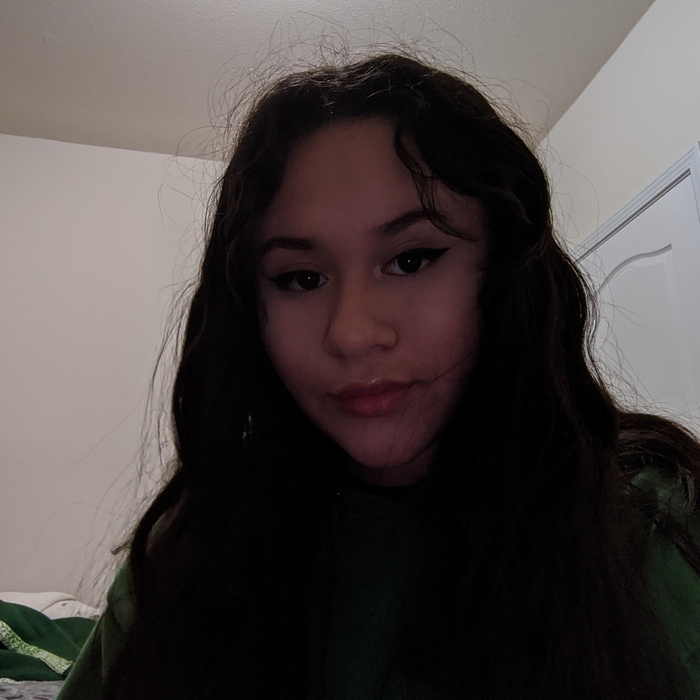 Meet your Posher, Mikayla